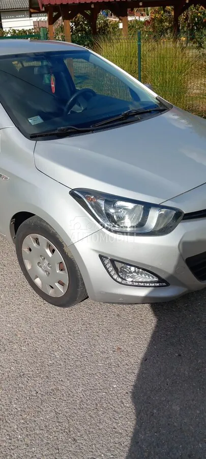 Hyundai I20 2013 photo 5