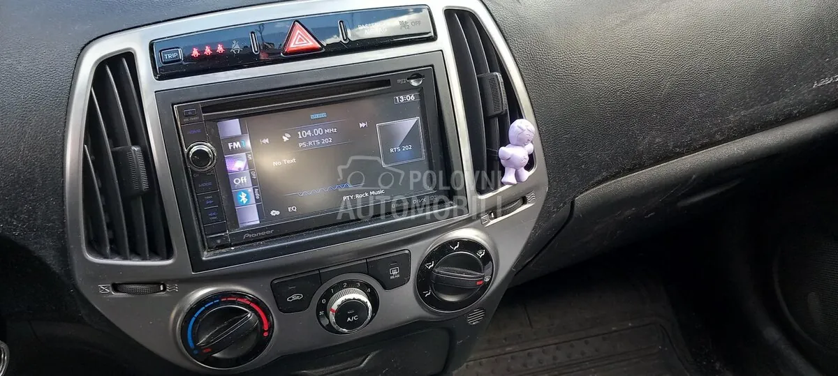 Hyundai I20 2013 photo 3