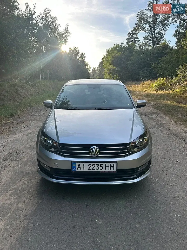 Volkswagen Polo 2018 photo 2