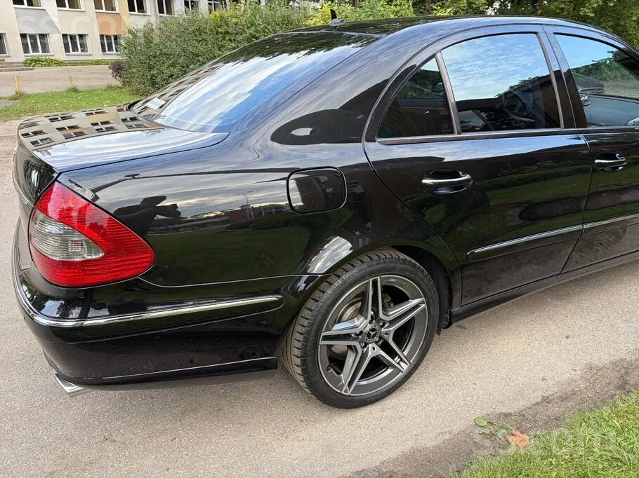Mercedes-Benz E 280 2008 photo 5