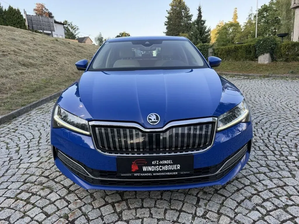 Skoda Superb 2020 photo 3