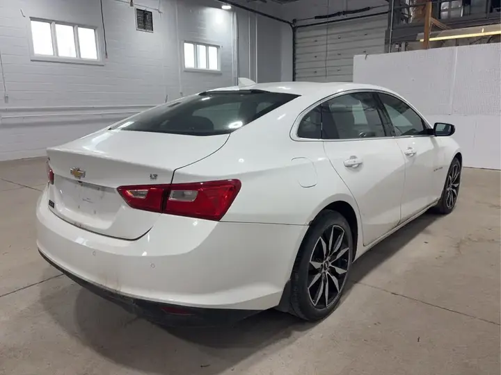 Chevrolet Malibu 2018 photo 4