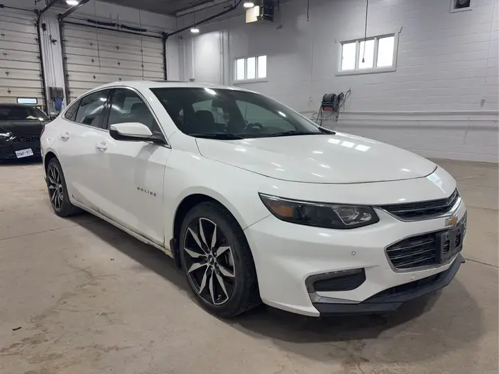 Chevrolet Malibu 2018 photo 3