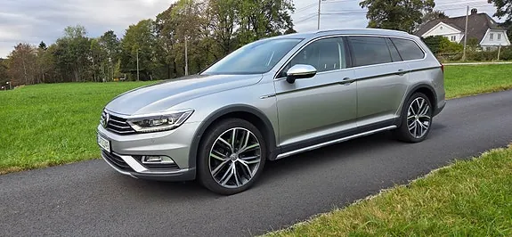 Volkswagen Passat Alltrack 2016 photo 2