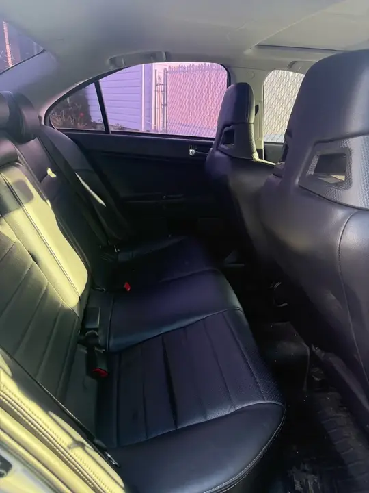 Mitsubishi Lancer Evolution 2013 photo 4