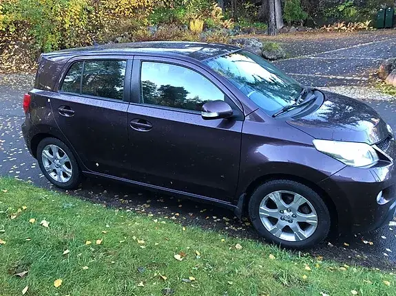 Toyota Urban Cruiser 2010 photo 3