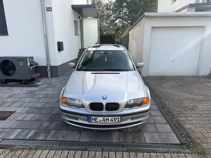 BMW 318I E46
