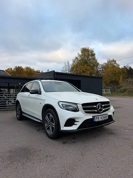 Mercedes-Benz Glc 350 E 2017 photo 2