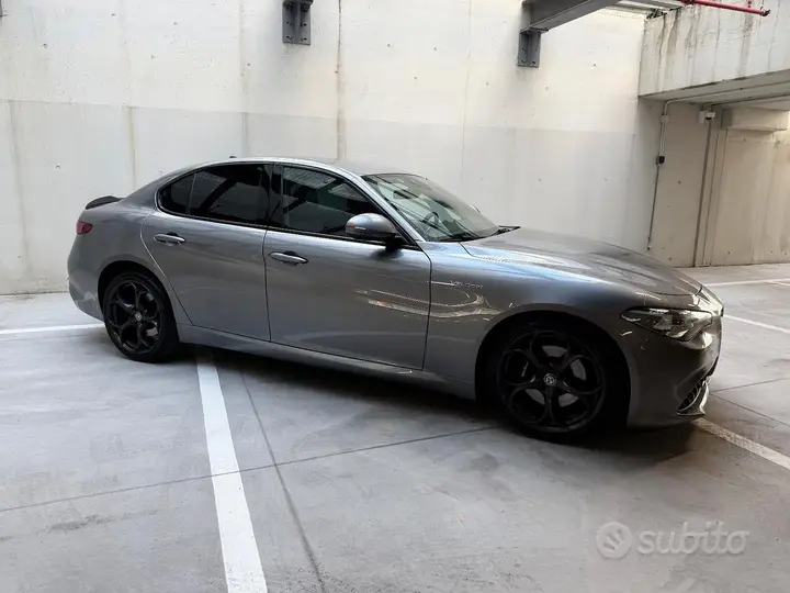 Alfa Romeo Giulia 2016 photo 3