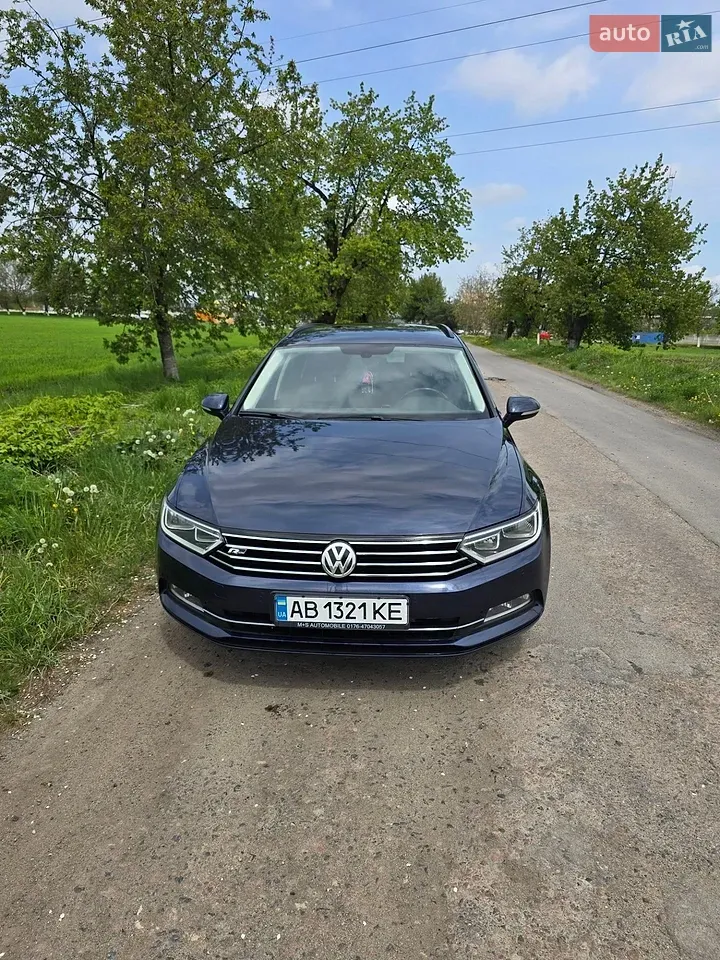 Volkswagen Passat 2016 photo 2