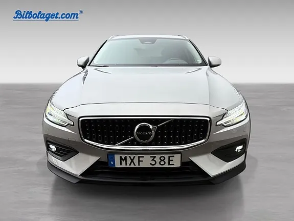 Volvo V60 Cross Country 2024 photo 3