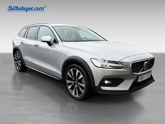 Volvo V60 Cross Country 2024 photo 4