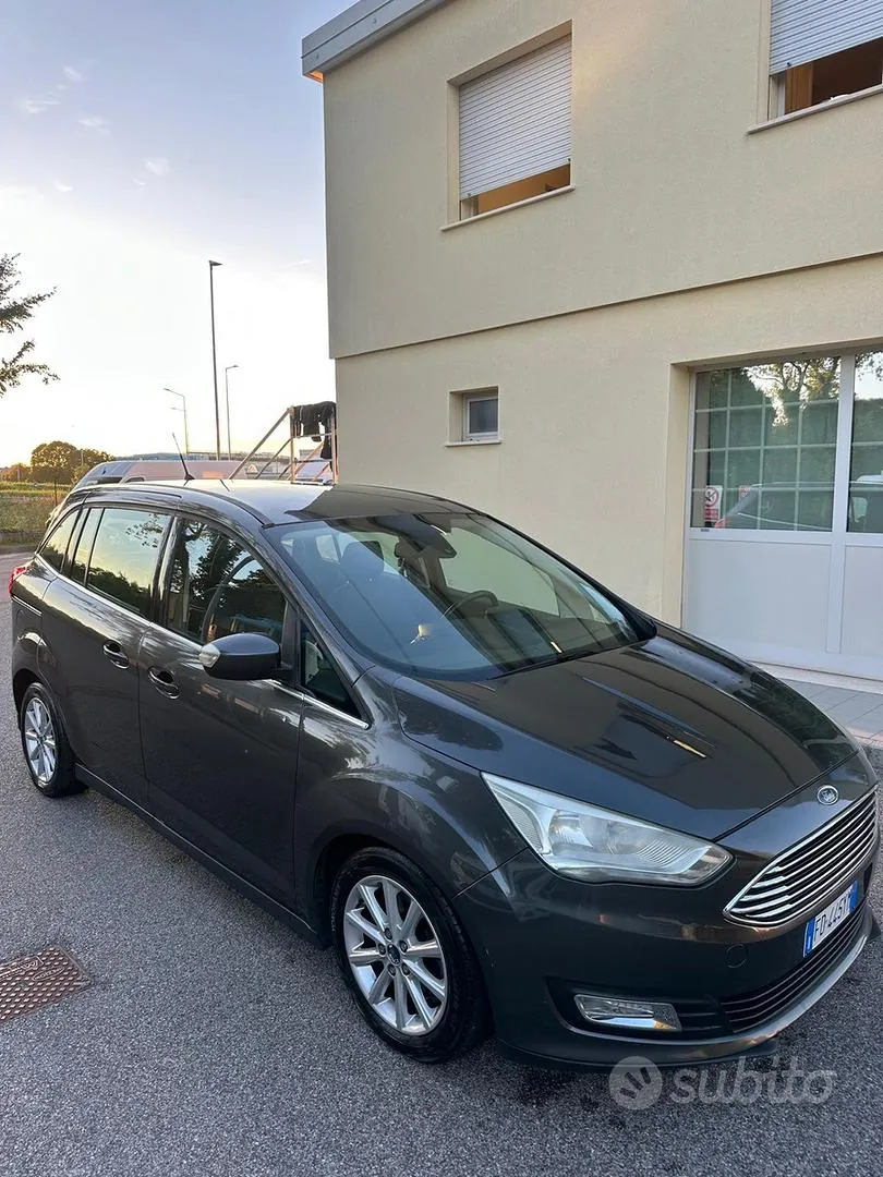 Ford C-Max 2016 photo 2