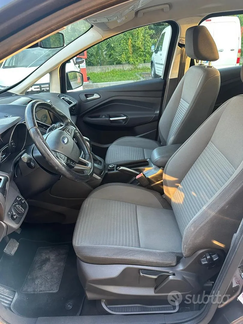 Ford C-Max 2016 photo 4