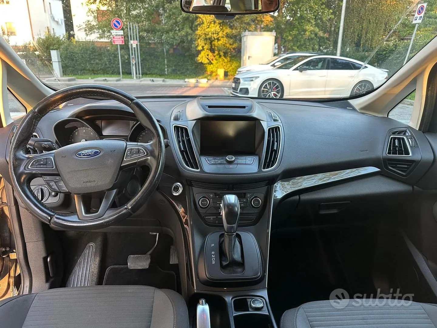 Ford C-Max 2016 photo 5