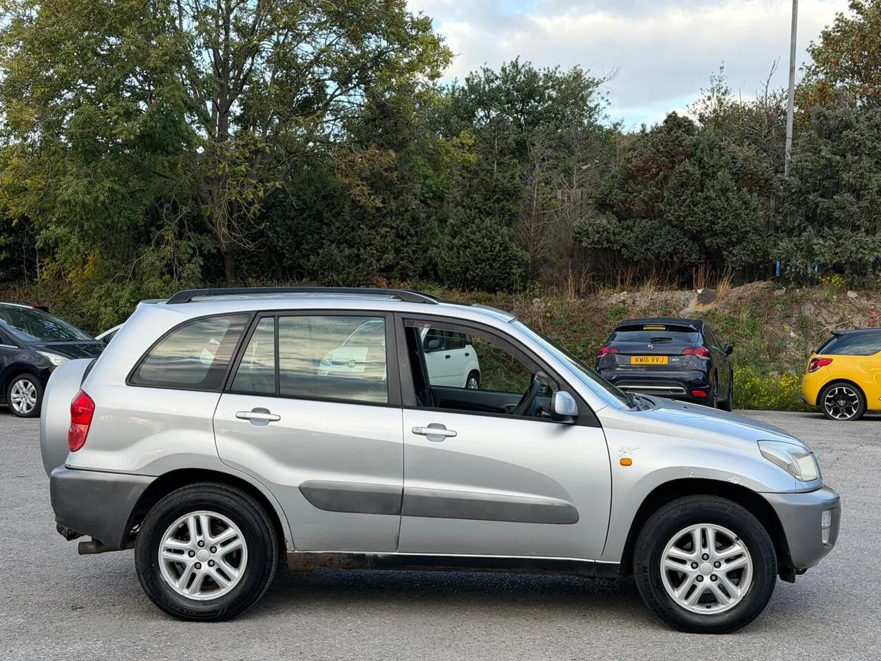 Toyota Rav4 2003 photo 3
