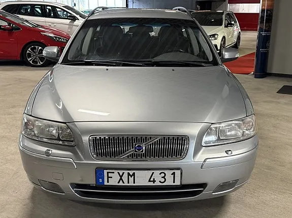 Volvo V70 2008 photo 2