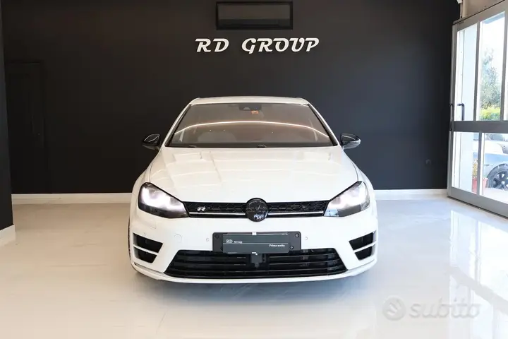 Volkswagen Golf R 2014 photo 2