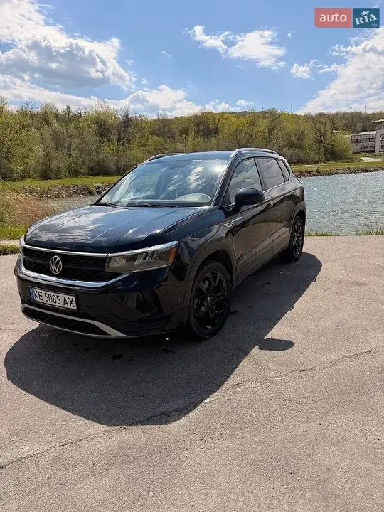 Volkswagen Taos