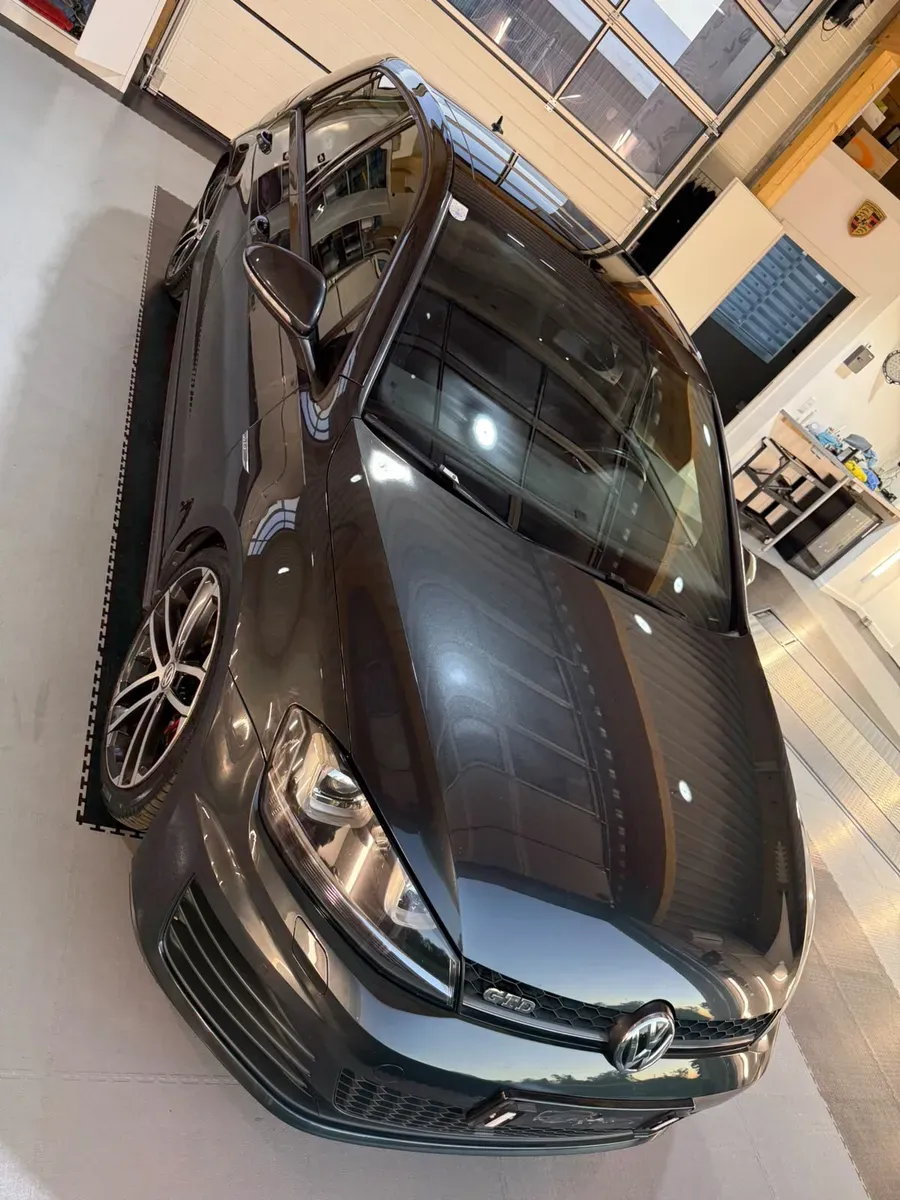 Volkswagen Golf 2015 photo 2