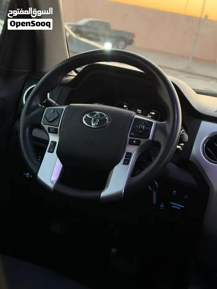 Toyota Tundra 2018 photo 3