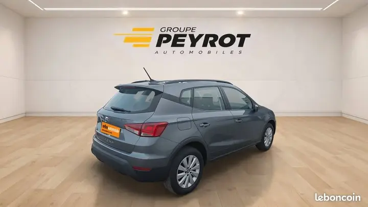 Seat Arona 2019 photo 5