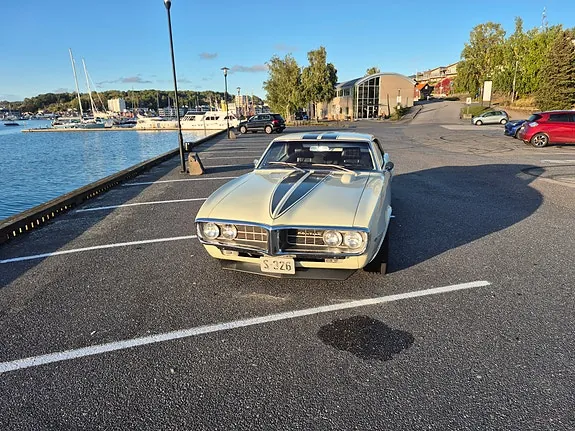 Pontiac Firebird 1967 photo 2