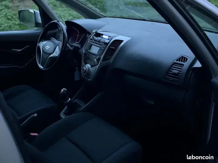 Hyundai Ix20 2010 photo 3