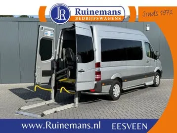 Mercedes-Benz Sprinter Combi
