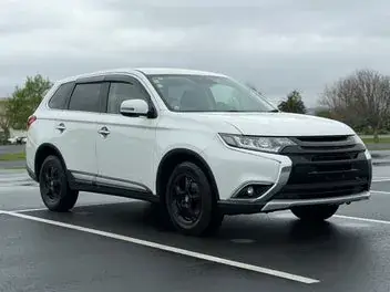 Mitsubishi Outlander 2015 photo 3