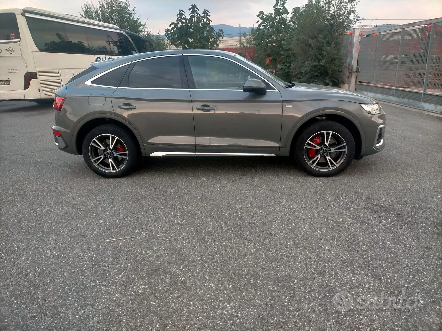 Audi Q5 2024 photo 2