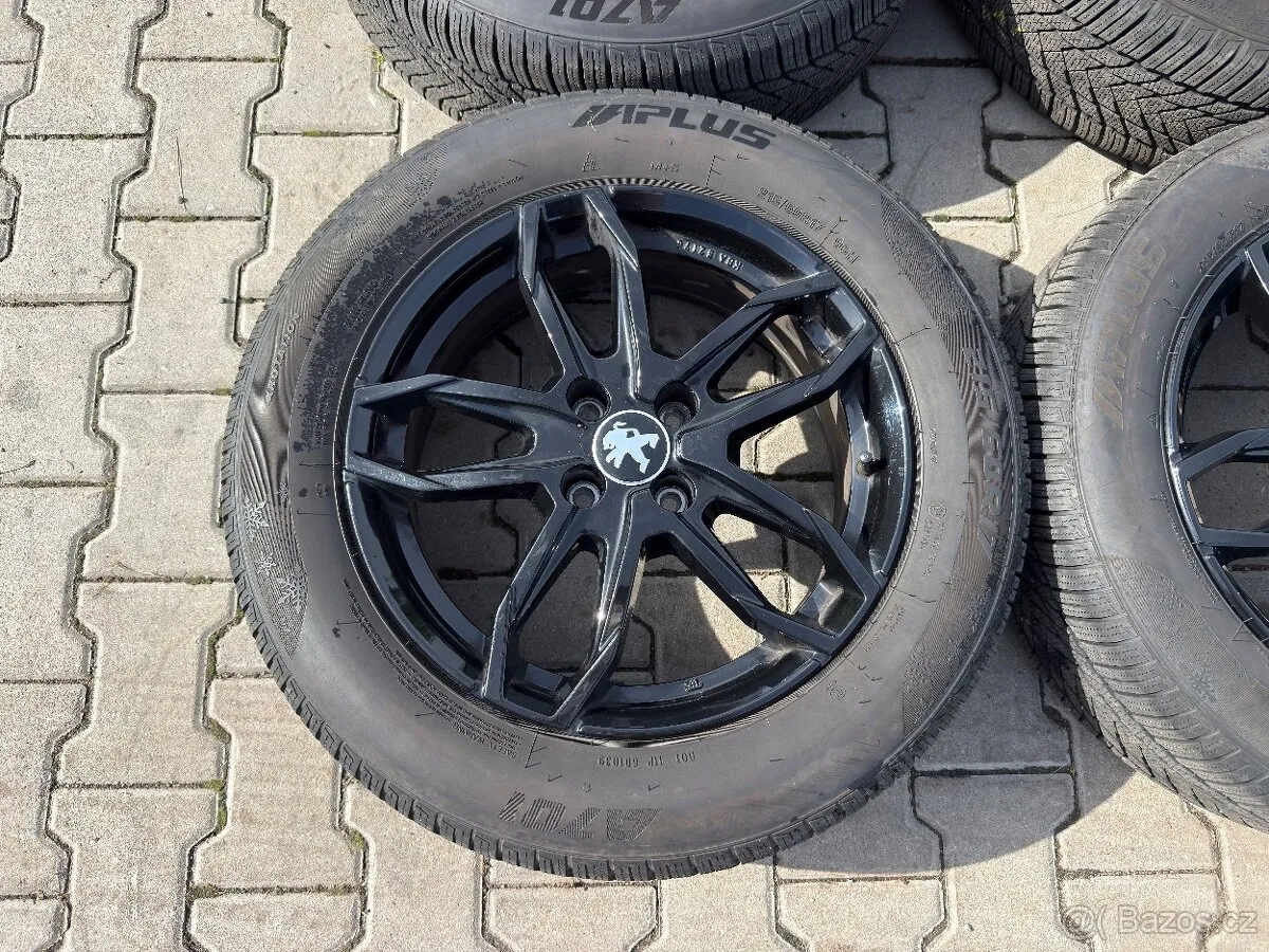 Peugeot 2008 2008 photo 2