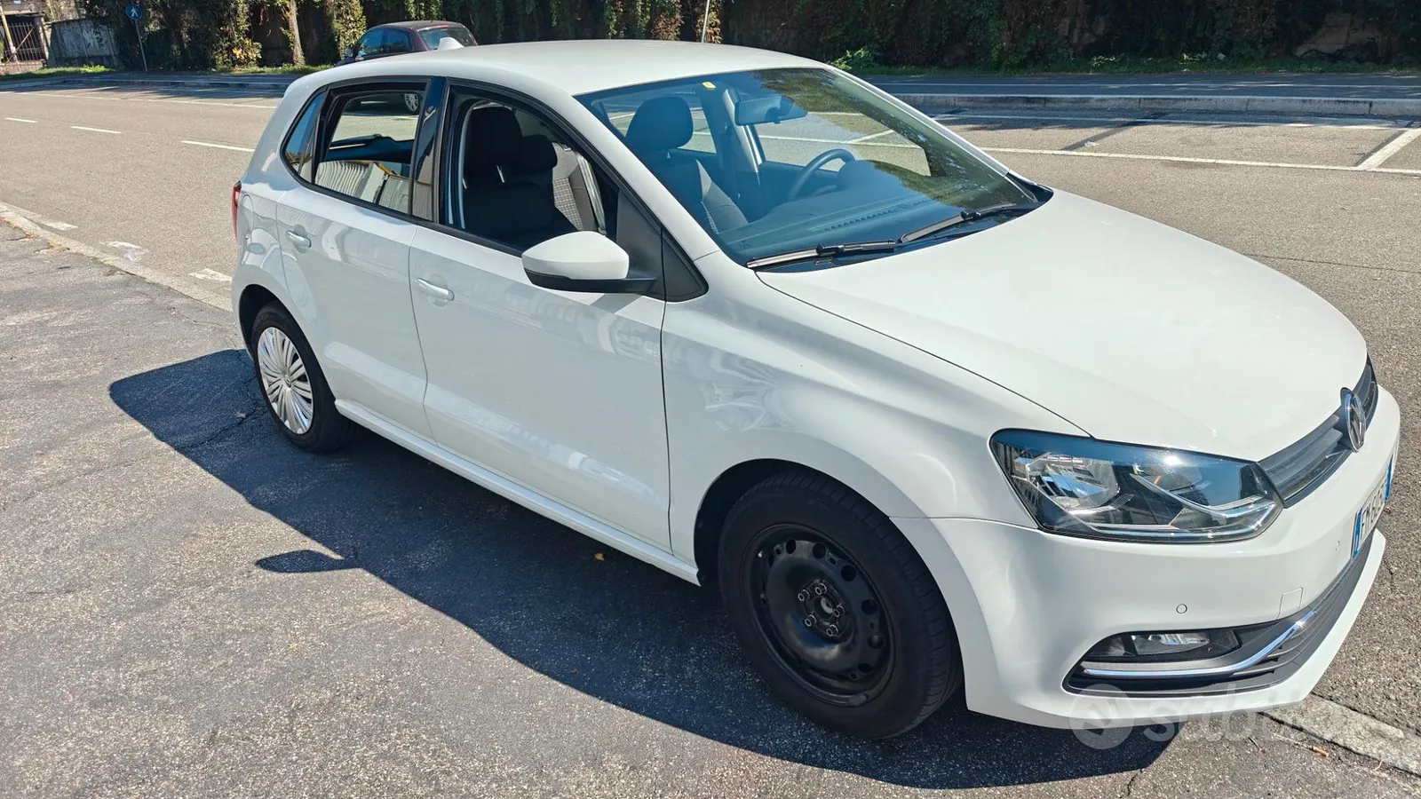 Volkswagen Polo 2017 photo 2