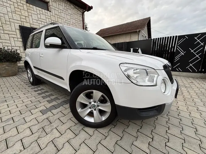 Skoda Yeti 2013 photo 5