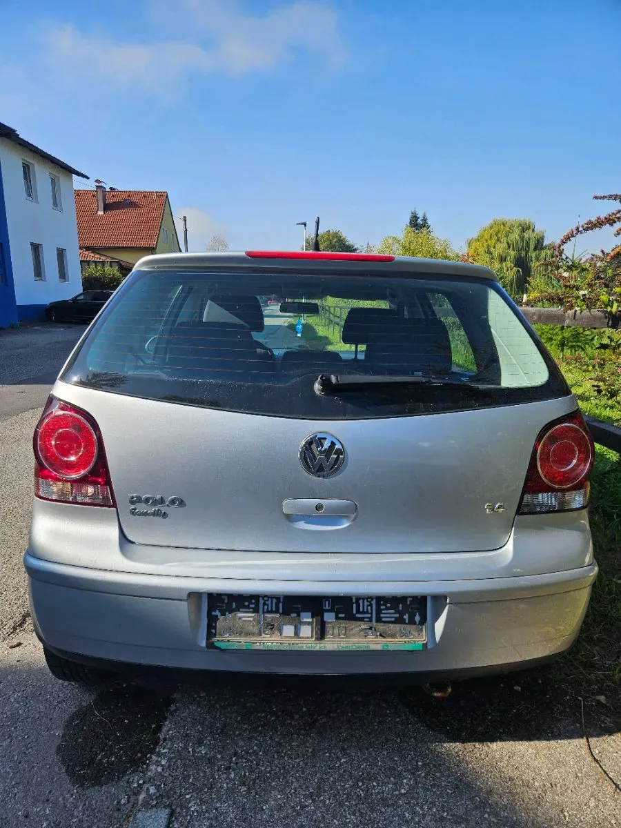 Volkswagen Polo 2005 photo 3