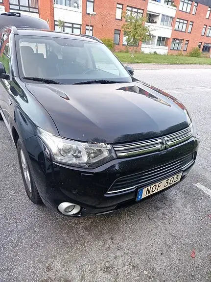 Mitsubishi Outlander 2014 photo 4