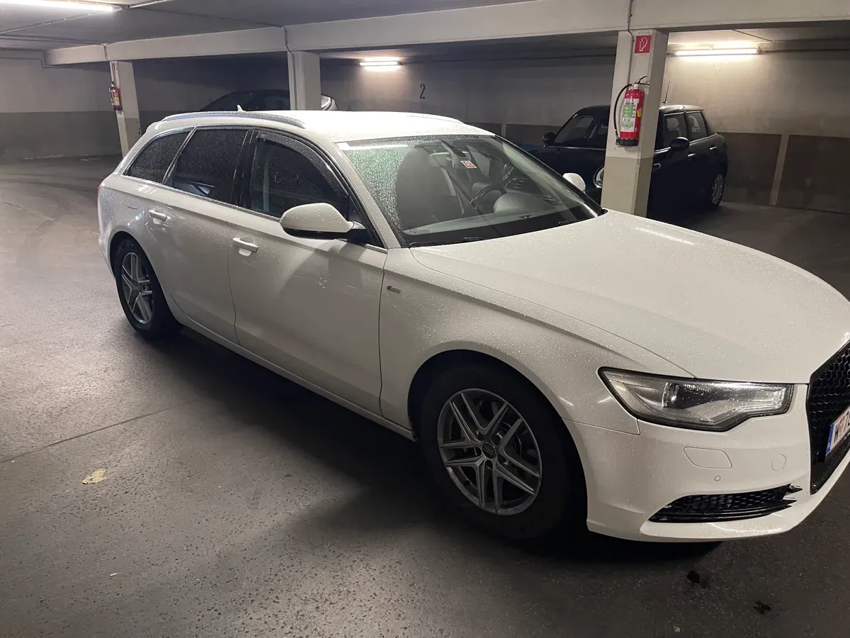 Audi A6 2012 photo 3