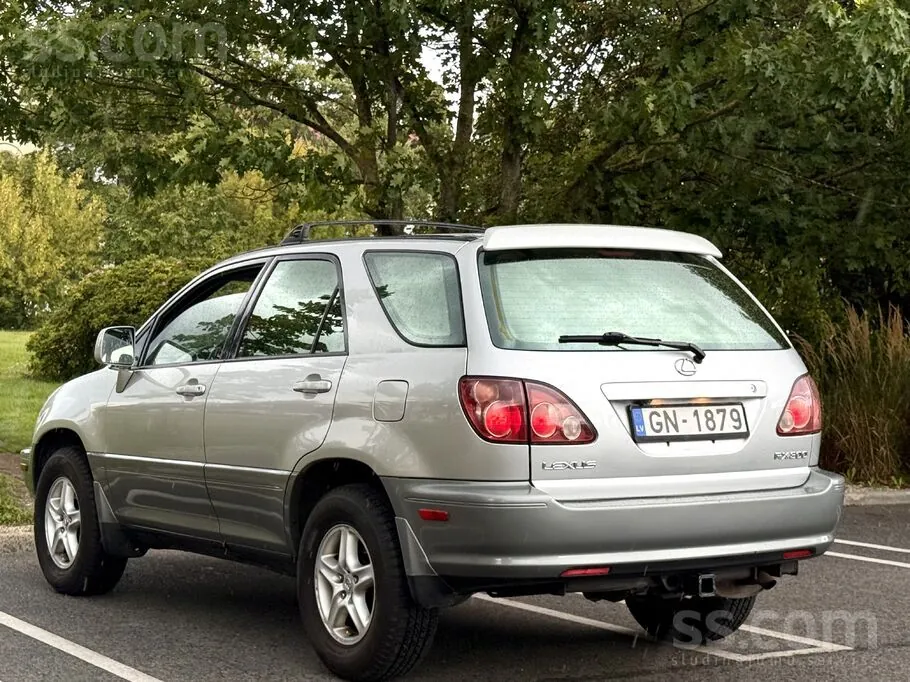 Lexus Rx 1999 photo 3
