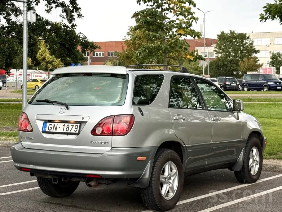 Lexus Rx 1999 photo 4