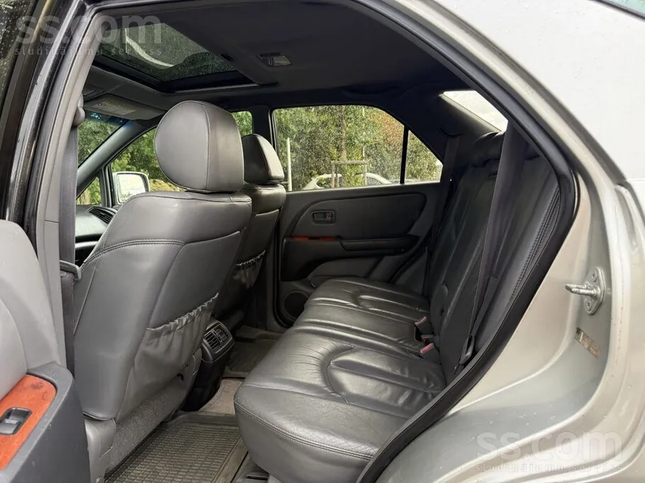 Lexus Rx 1999 photo 5