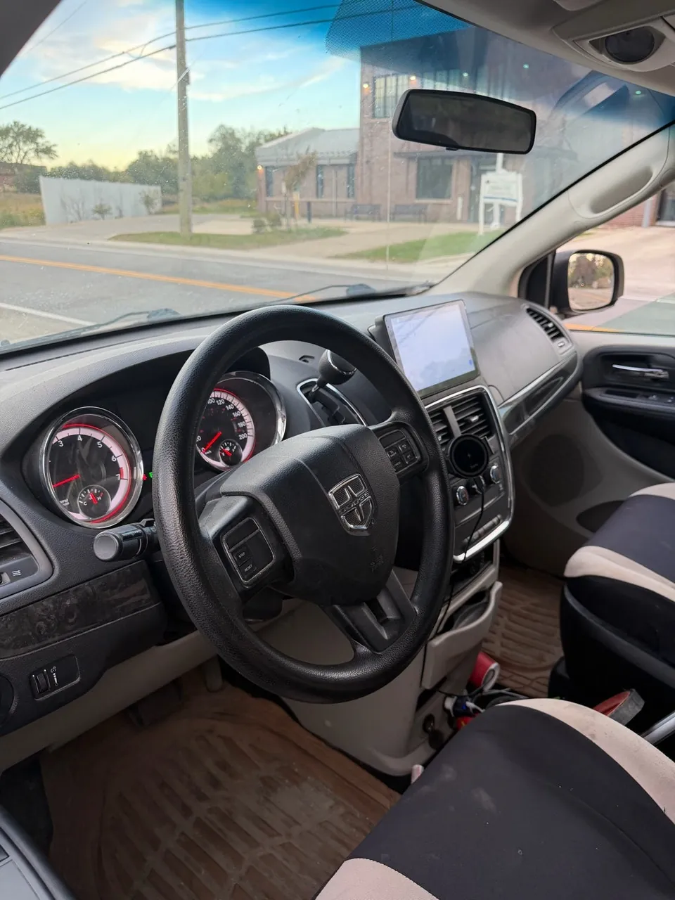 Dodge Grand Caravan 2015 photo 4