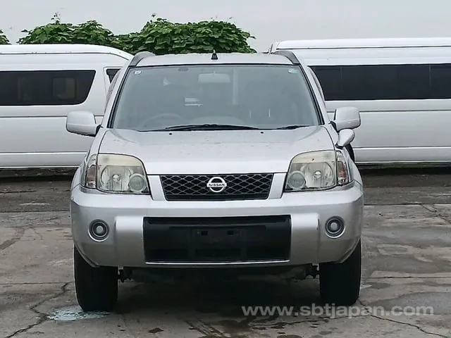 Nissan Xtrail 2005 photo 2