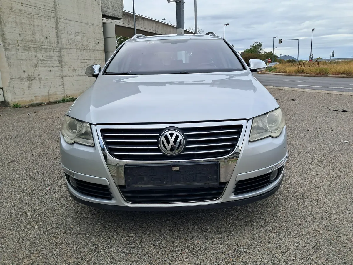 Volkswagen Passat 2006 photo 2