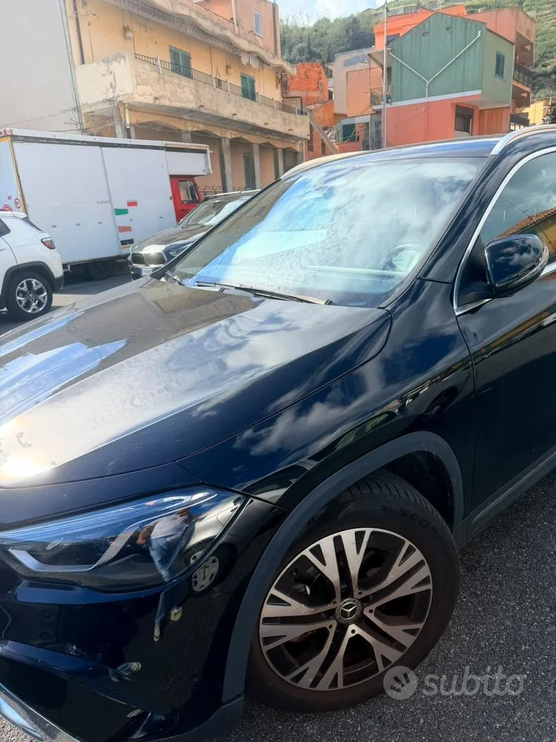 Mercedes-Benz Gla 2024 photo 2