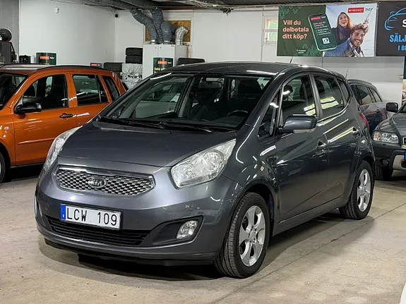 Kia Venga 2011 photo 3
