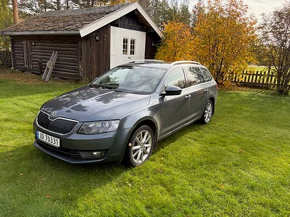 Skoda Octavia 2015 photo 2