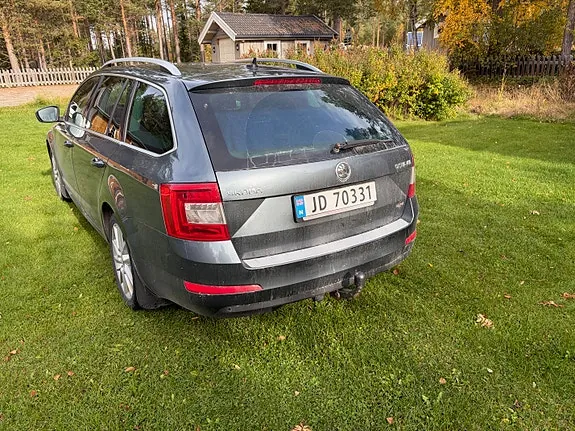 Skoda Octavia 2015 photo 3