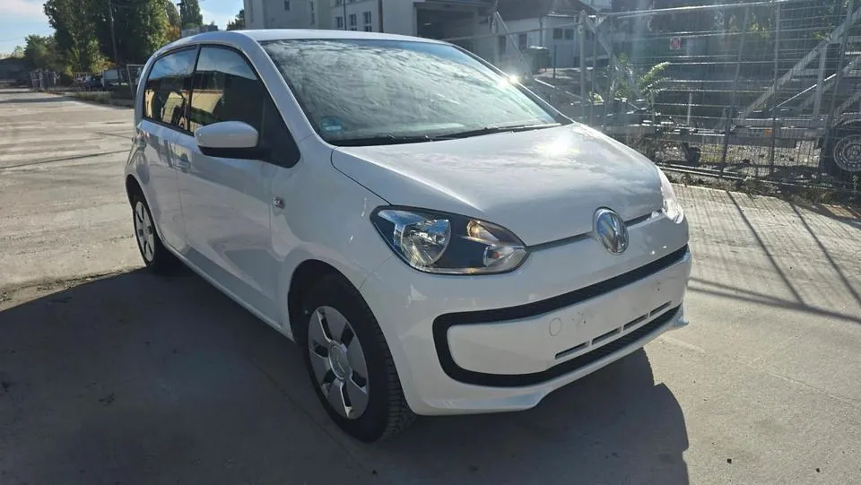 Volkswagen Up
