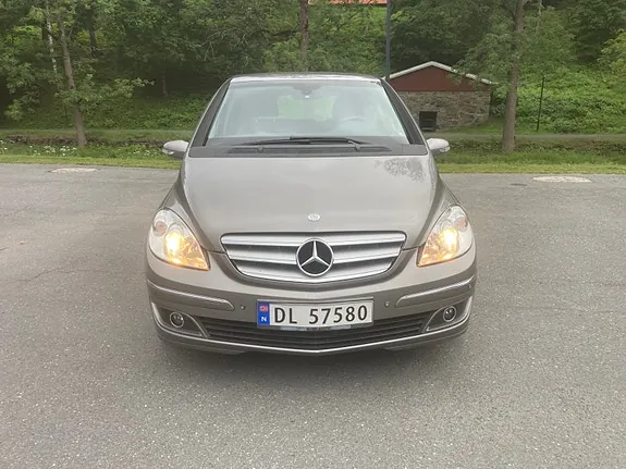 Mercedes-Benz B170 2006 photo 2