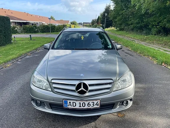 Mercedes-Benz C200